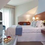 Carlos I Silgar Szálloda 4*