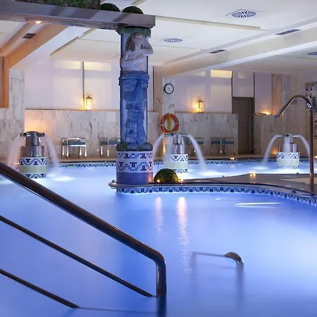 Carlos I Silgar Szálloda 4*