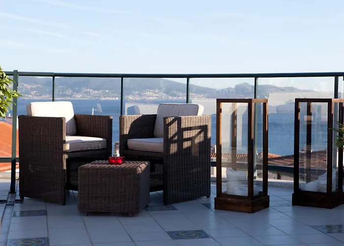 Hotel Carlos I Silgar 4*